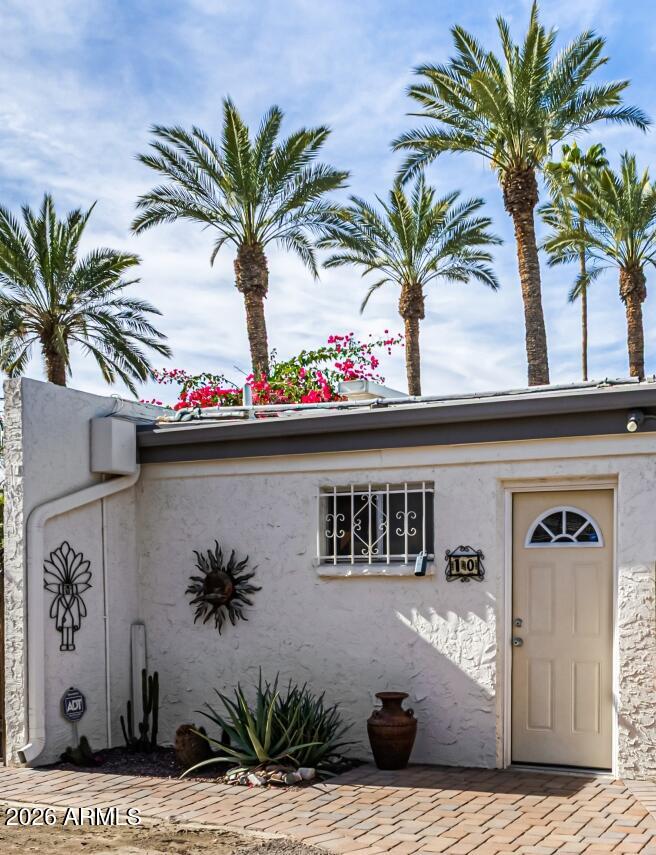 1441 E MARYLAND Avenue 10