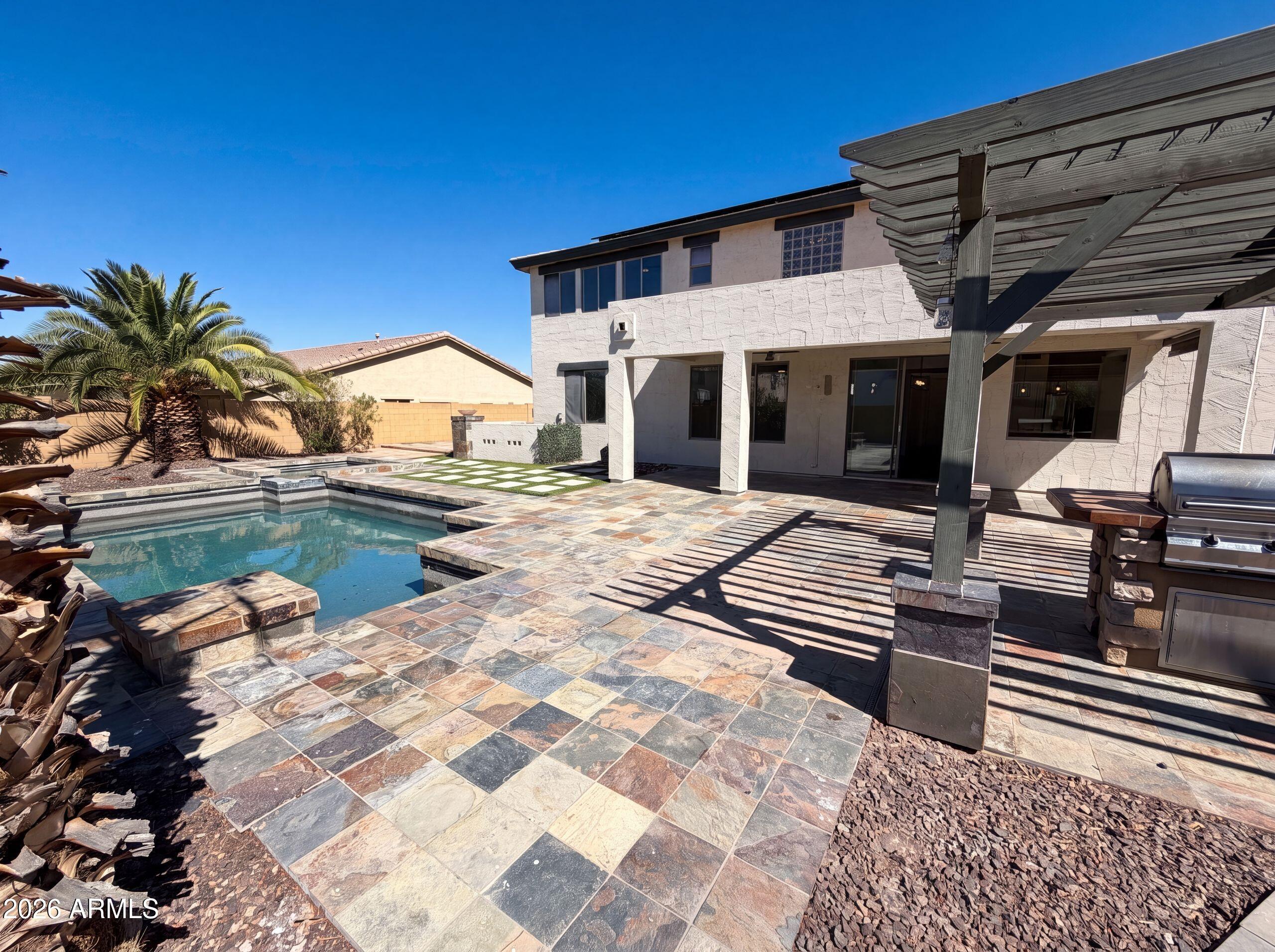 17645 W HALE BOPP Drive