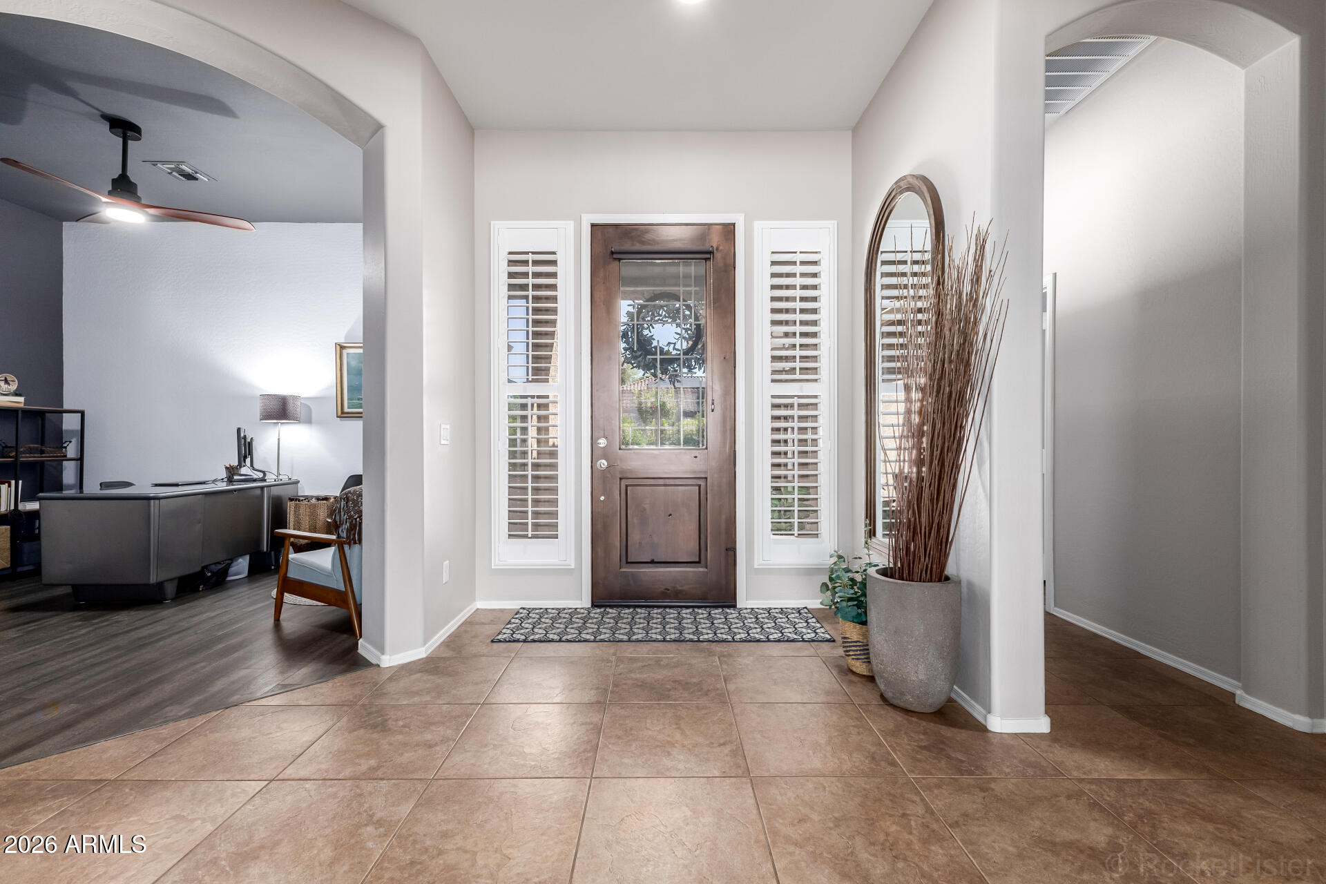 2060 E FLINTLOCK Way