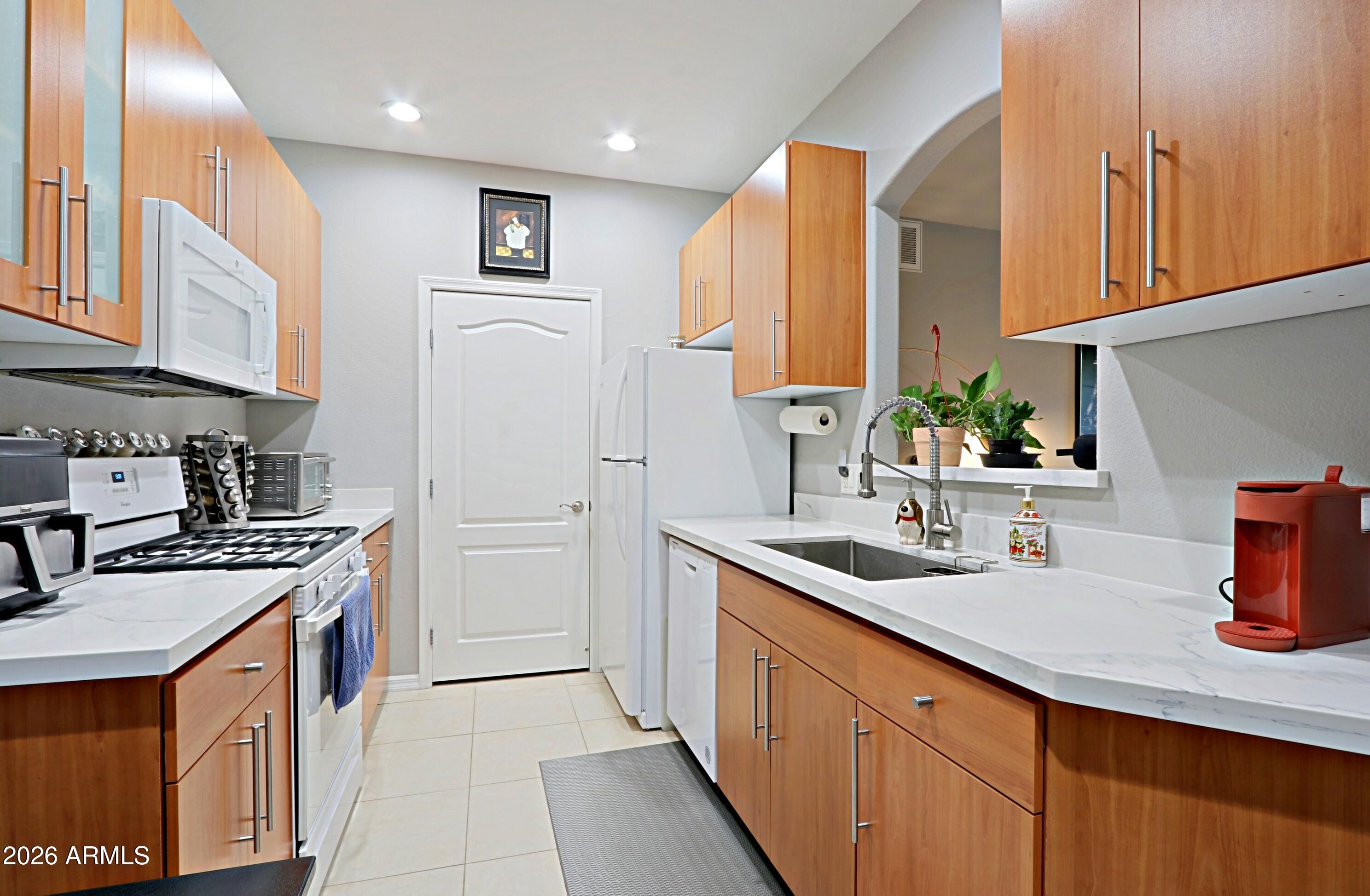 6900 E PRINCESS Drive 2215