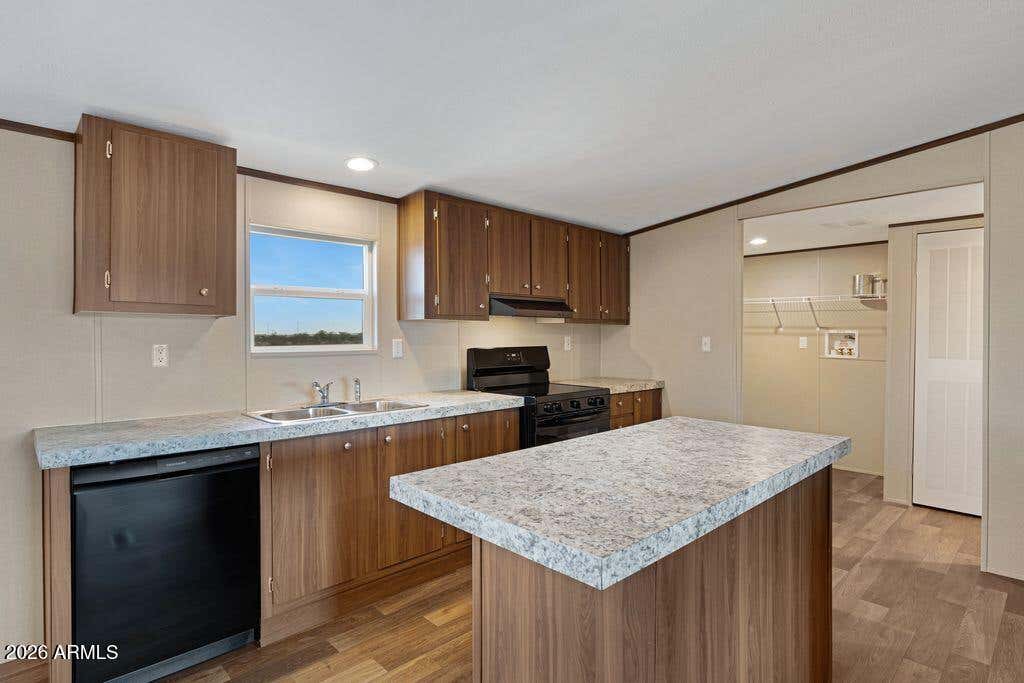 Photo of 5744 N Lakeview Drive, Casa Grande, AZ 85194 (MLS # 7052138)