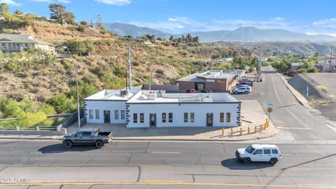 — beds bed, — baths bath property at 1600 E Ash Street, Globe, AZ 85501