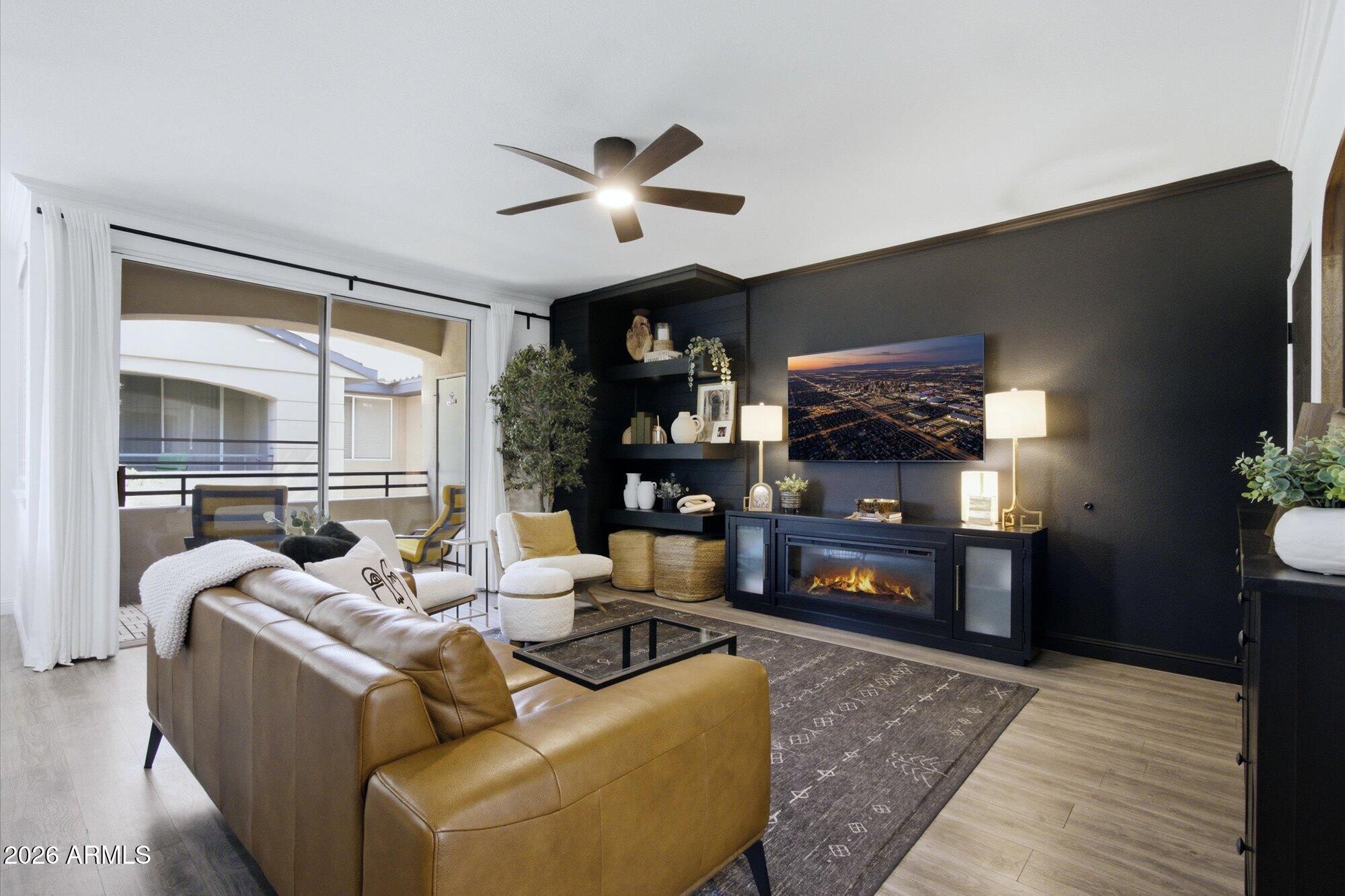 7009 E ACOMA Drive 2087