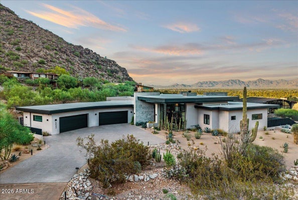 5922 E CHENEY DR, PARADISE VALLEY, AZ 85253 - Image ac99e6fae1fc3686830ec536d1d68fca/4033533386