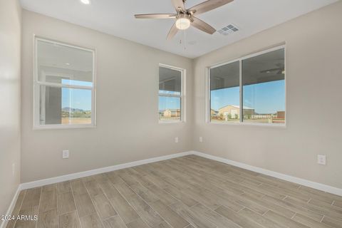 A home in Tonopah