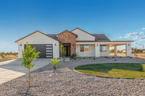 A home in Tonopah