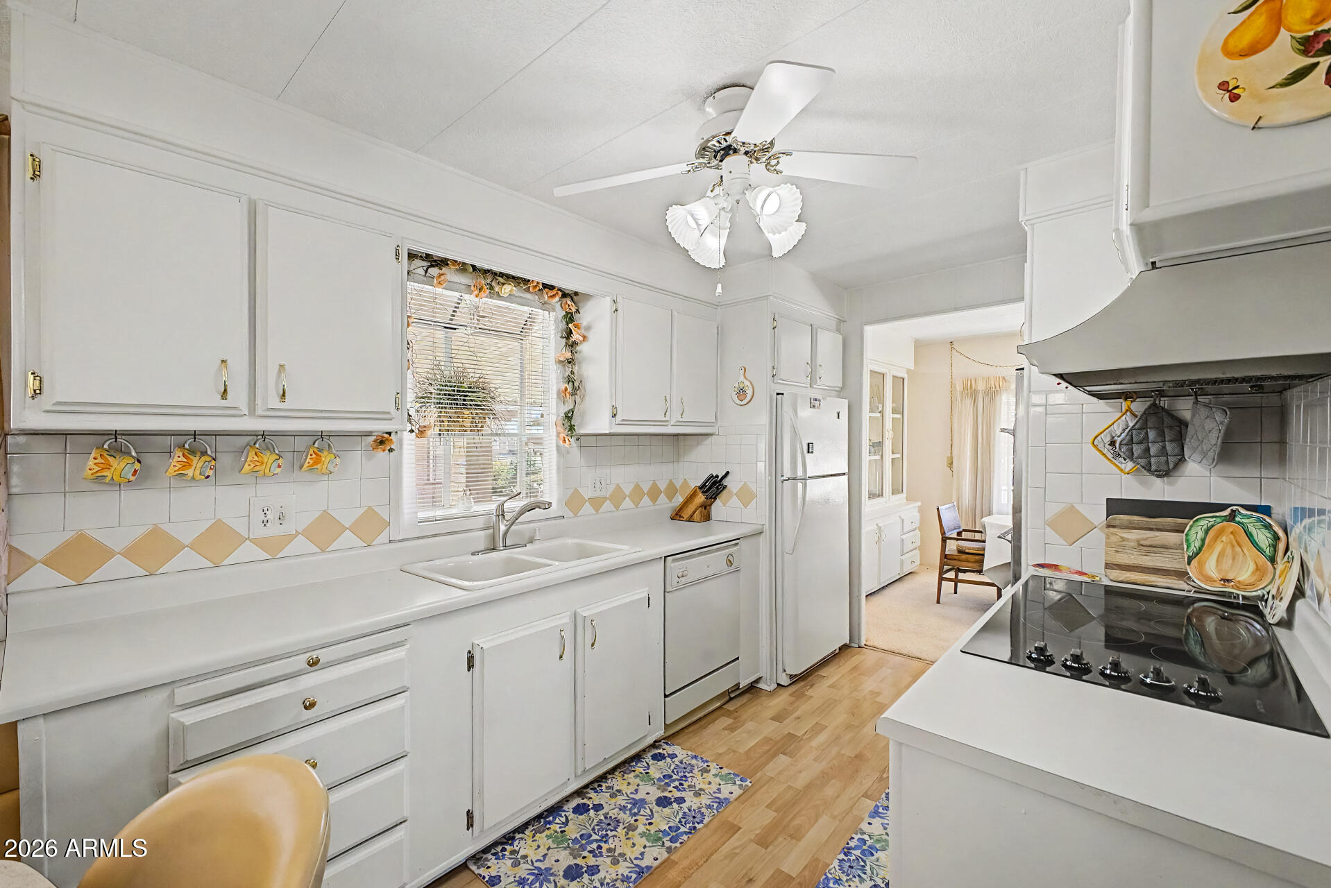 SUN LAKES UNIT 3 - Residential
