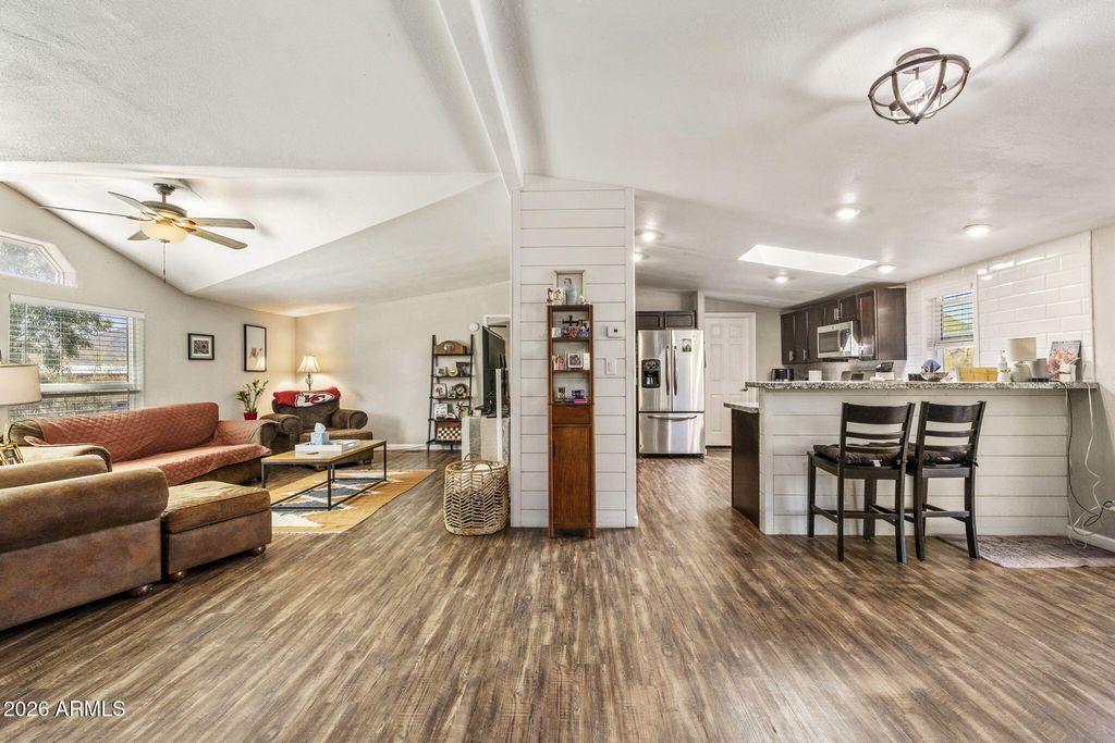 Photo of 42027 N 3rd Street, Phoenix, AZ 85086 (MLS # 6998422)