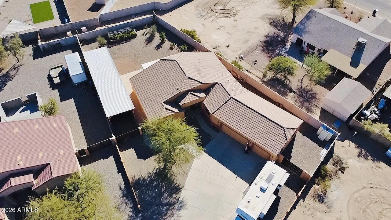 8559 W CANTERBURY Lane