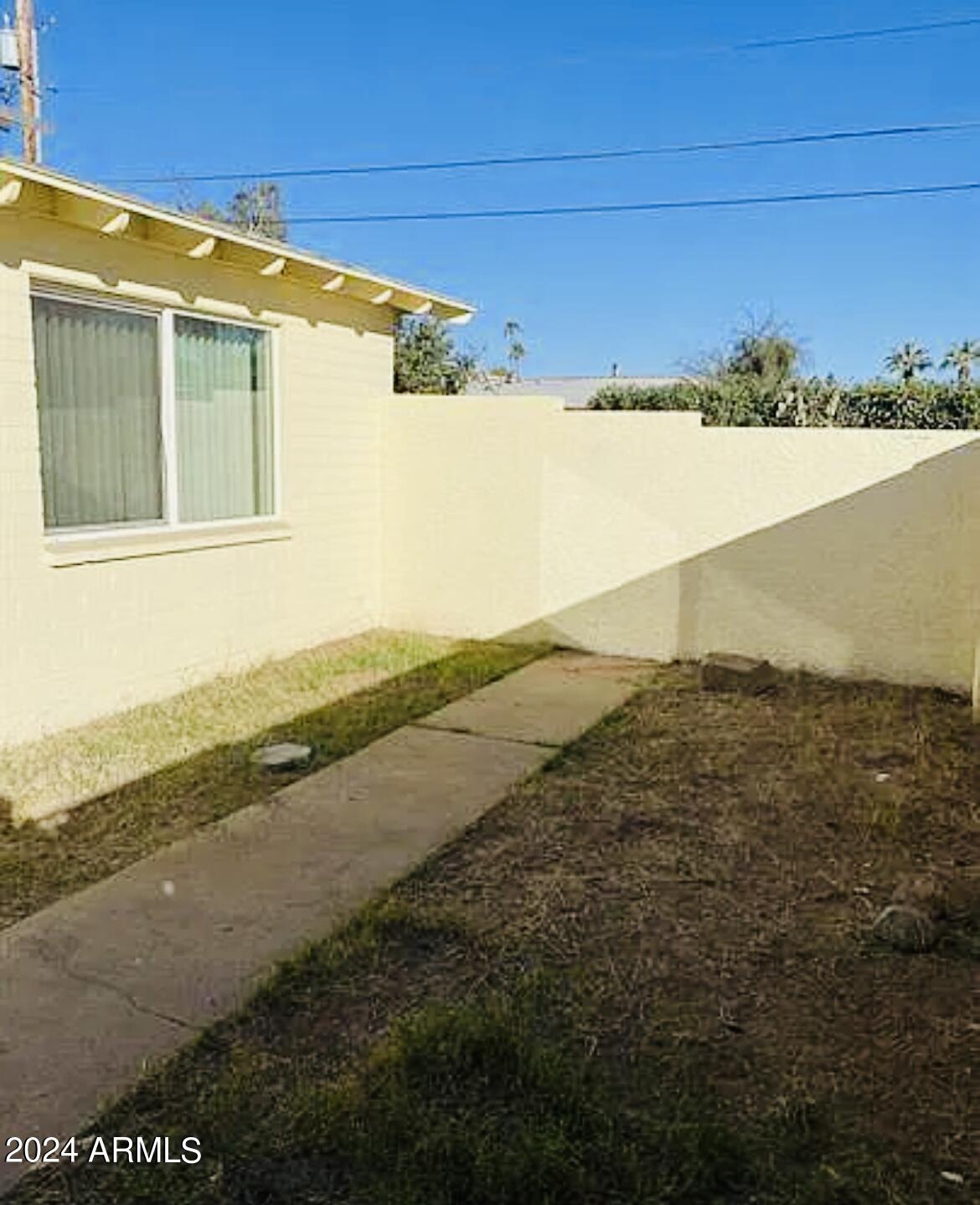 2019 W TURNEY Avenue
