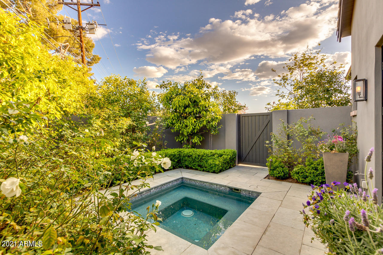 INGLESIDE CLUB TR LOT 16-39, 130-150 - Residential