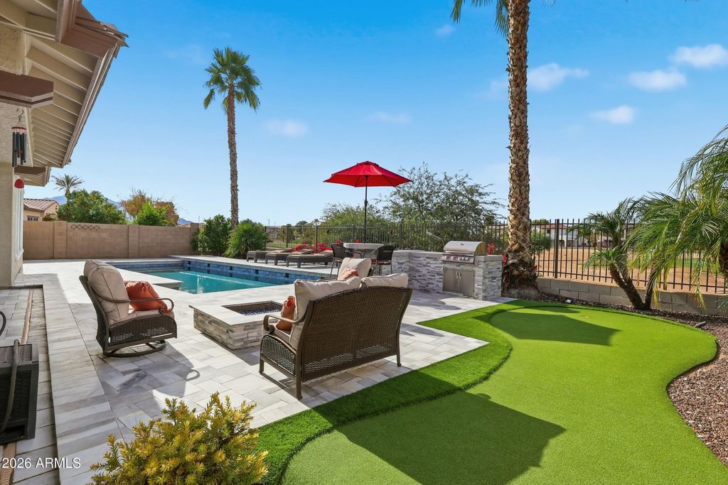 Photo of 6592 S Bridal Vail Drive, Gilbert, AZ 85298 (MLS # 6959555)