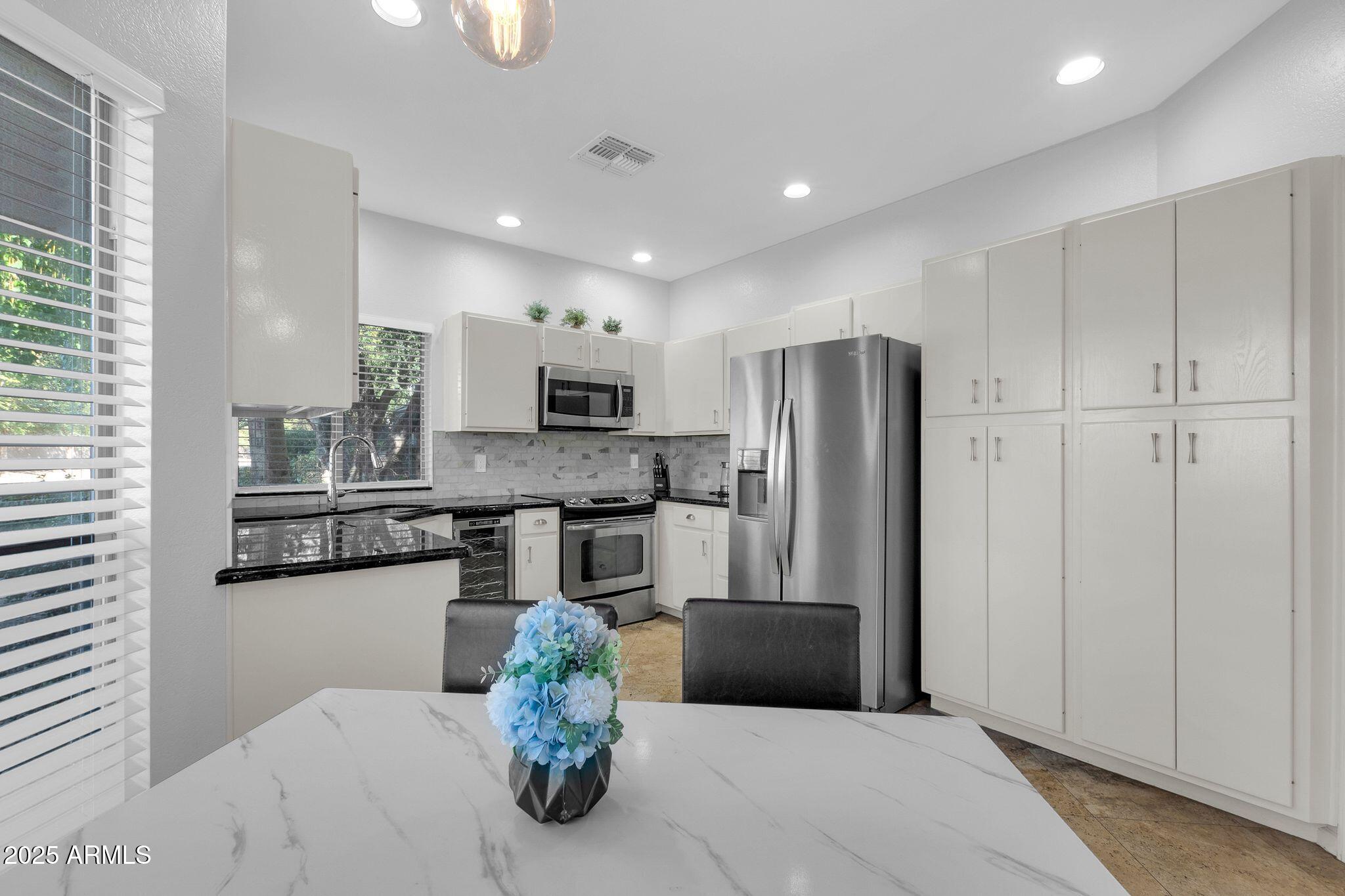 7272 E GAINEY RANCH Road 74