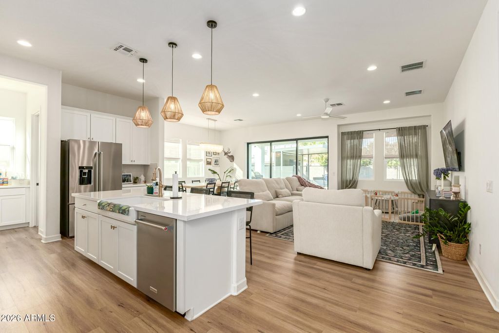 Photo of 3874 W Serpentine Drive, San Tan Valley, AZ 85144 (MLS # 6967828)