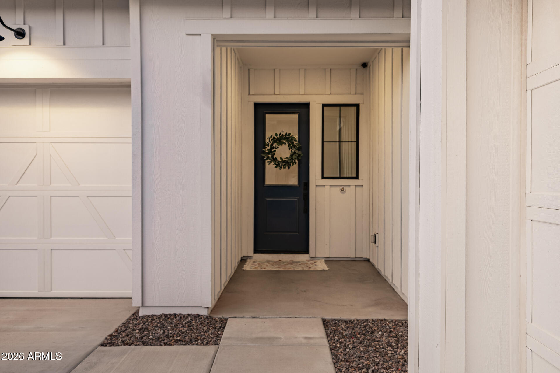 3874 W SERPENTINE Drive