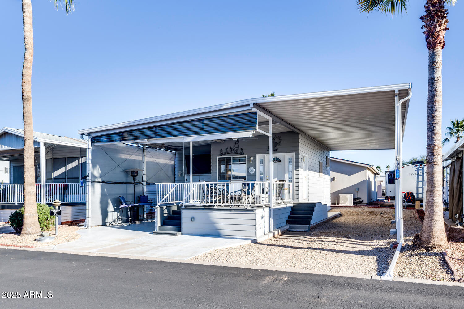 17200 W BELL Road 561