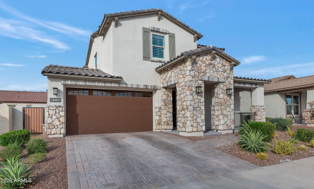 Photo of 4334 N Pioneer Drive, Litchfield Park, AZ 85340 (MLS # 6974724)