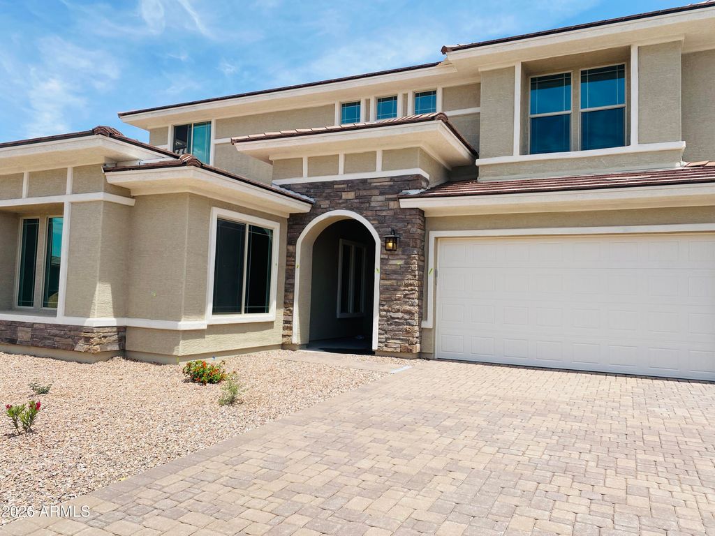 Photo of 8730 W Vista Avenue, Glendale, AZ 85305 (MLS # 7028492)