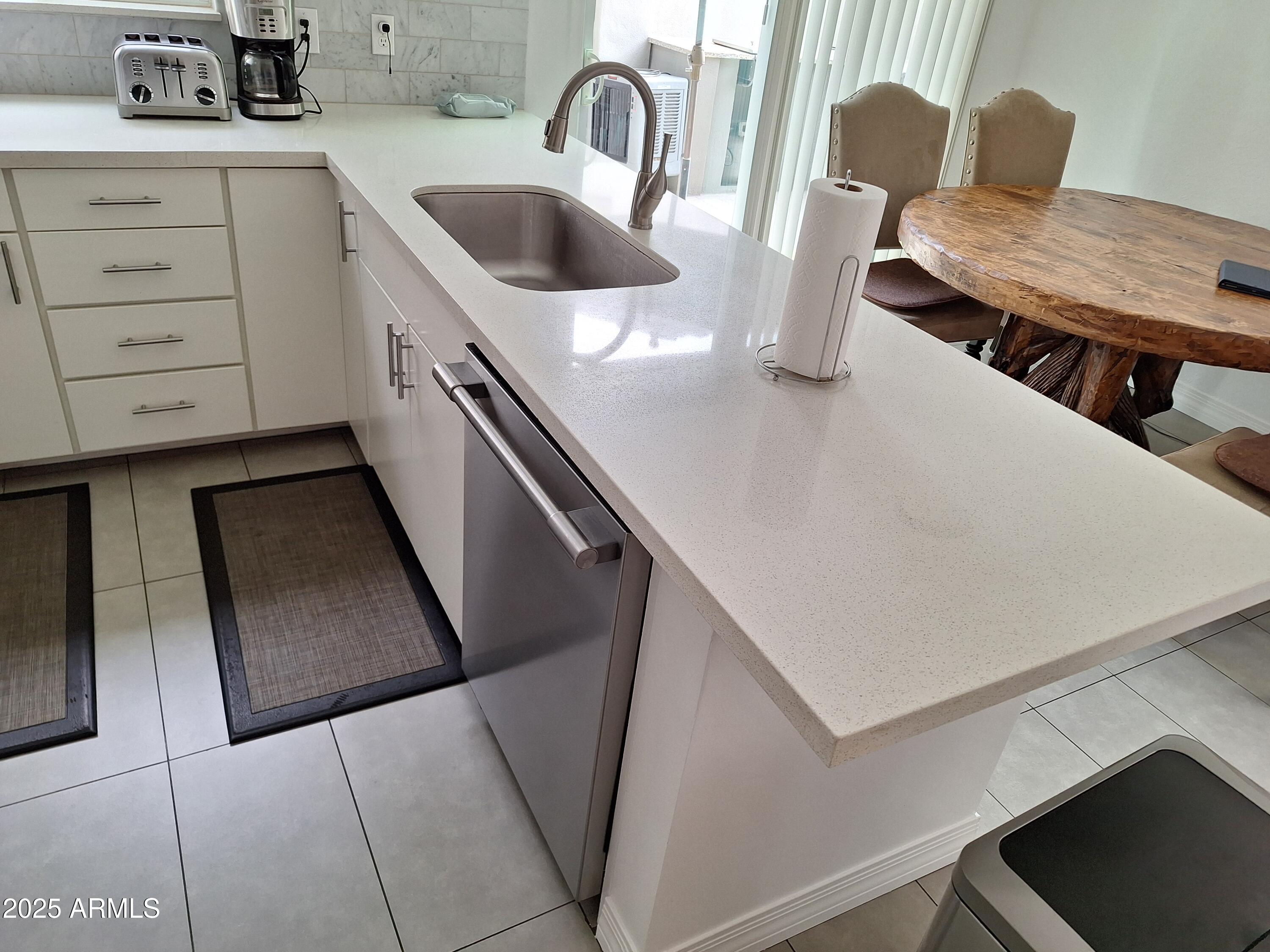 239 E BETTY ELYSE Lane