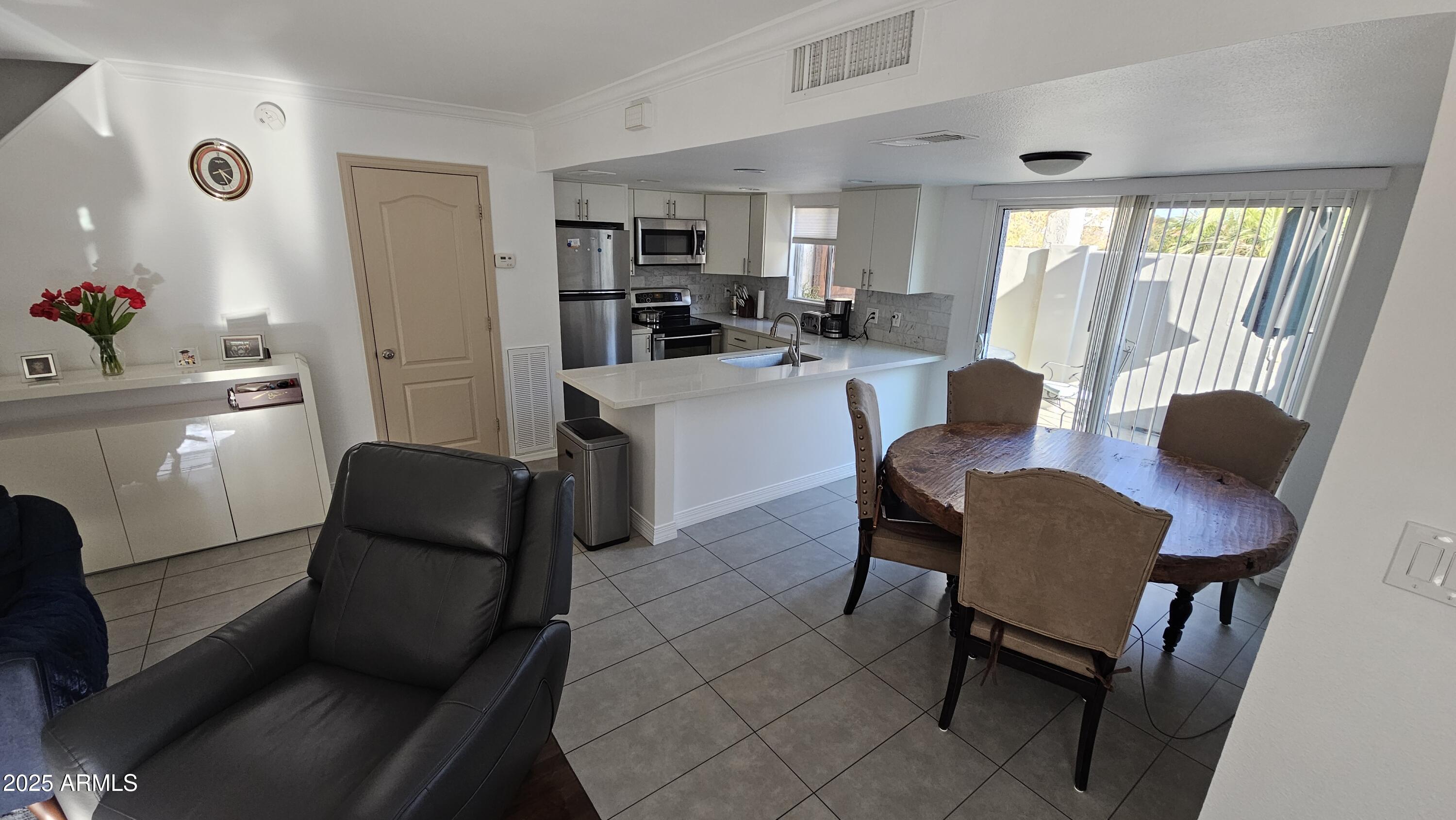 239 E BETTY ELYSE Lane