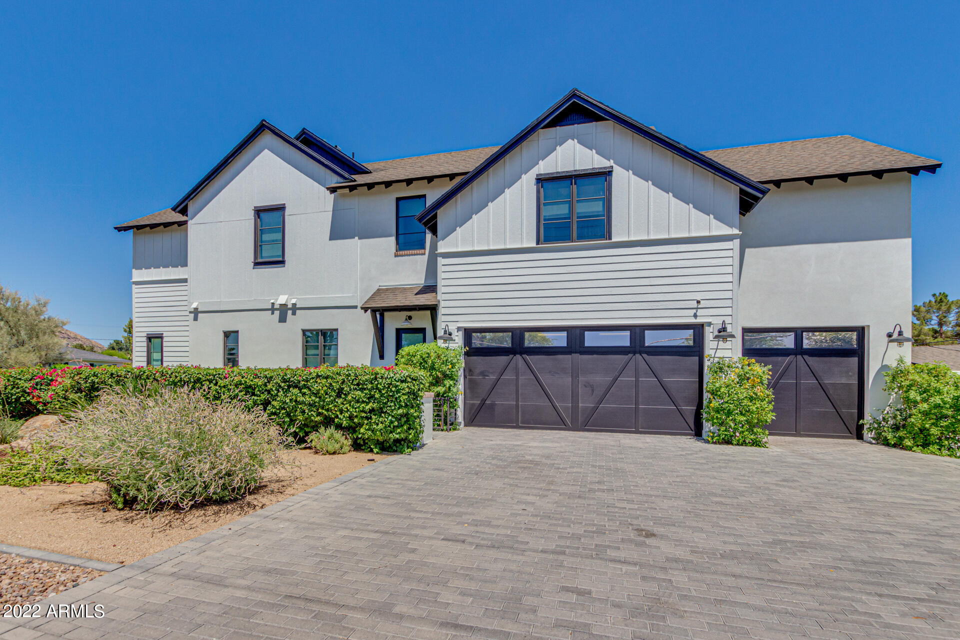 ARGYLE CIRCLE - Residential