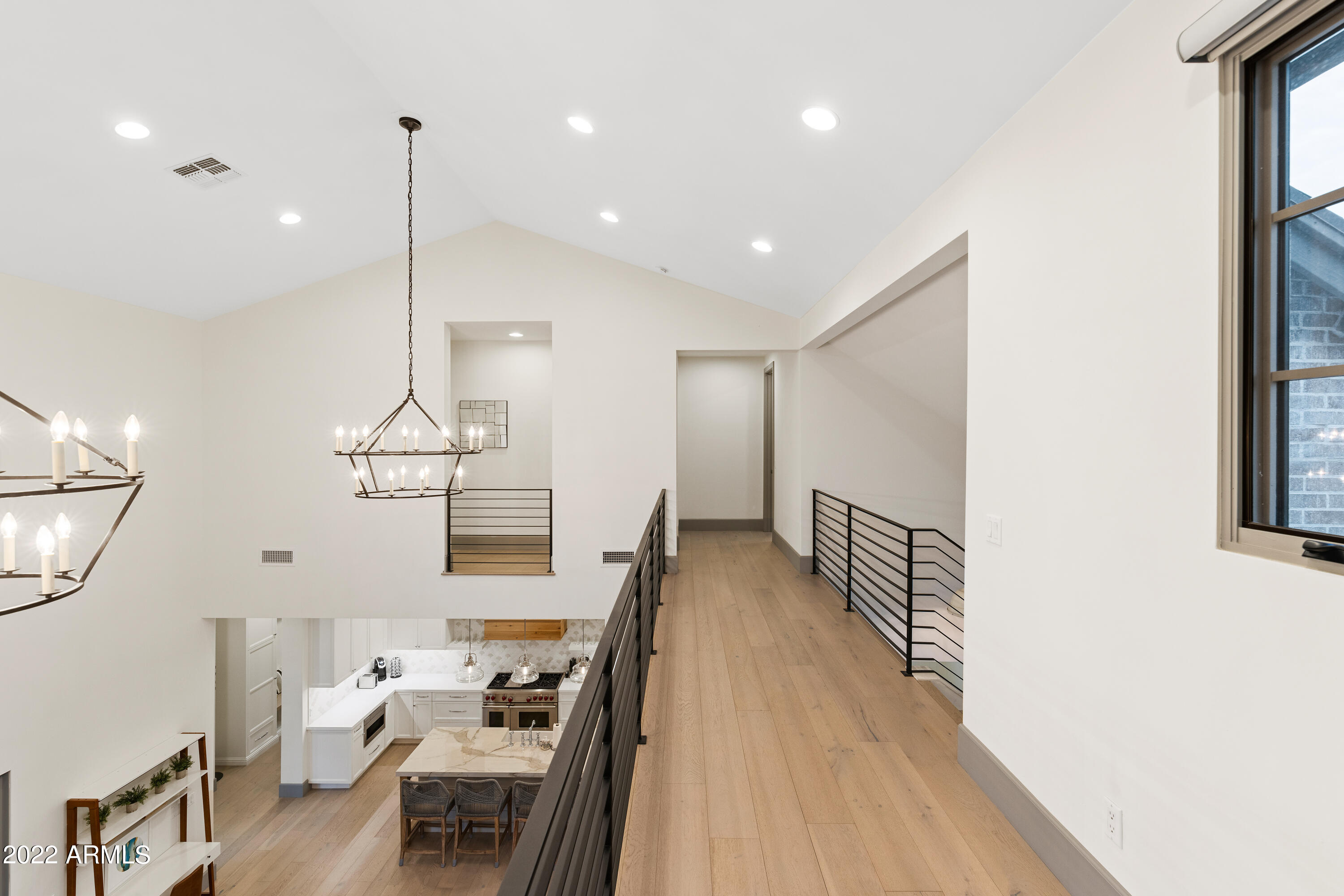 ARGYLE CIRCLE - Residential
