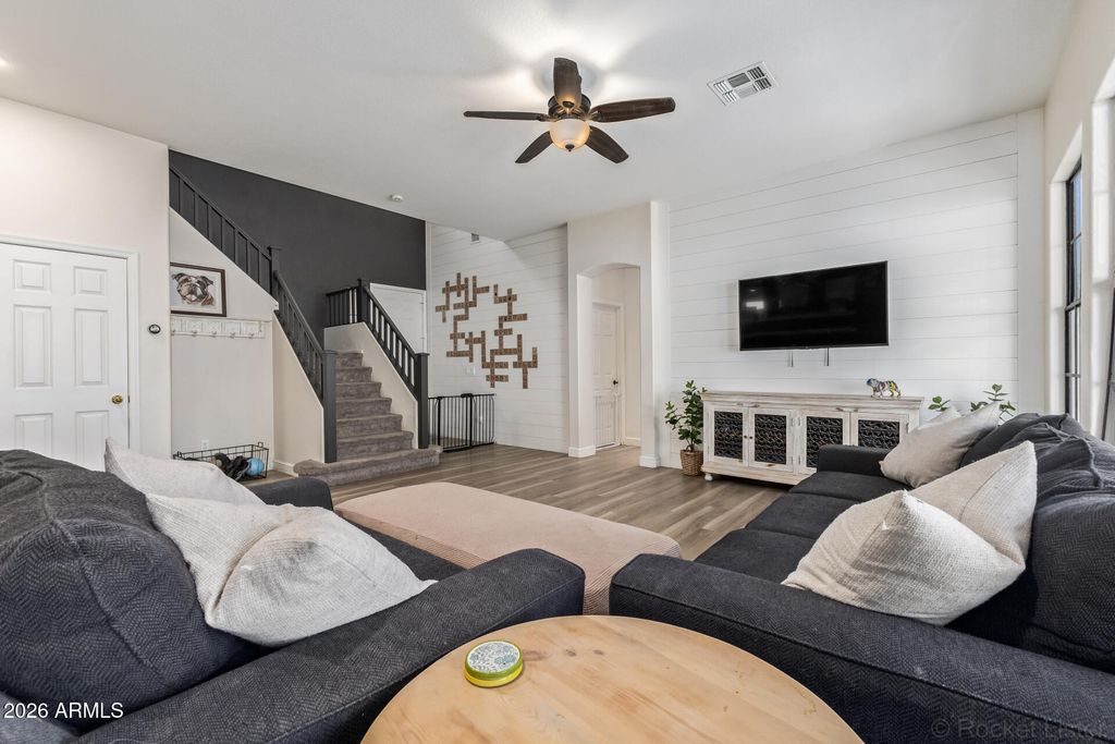 Photo of 9904 E Keats Avenue, Mesa, AZ 85209 (MLS # 7001408)