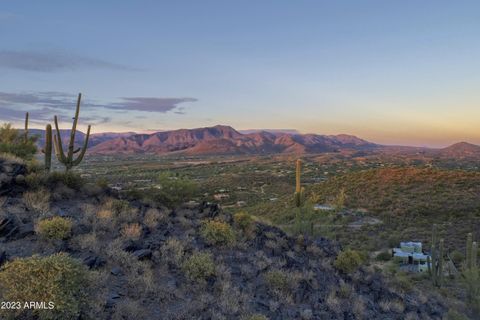 A home in Cave Creek