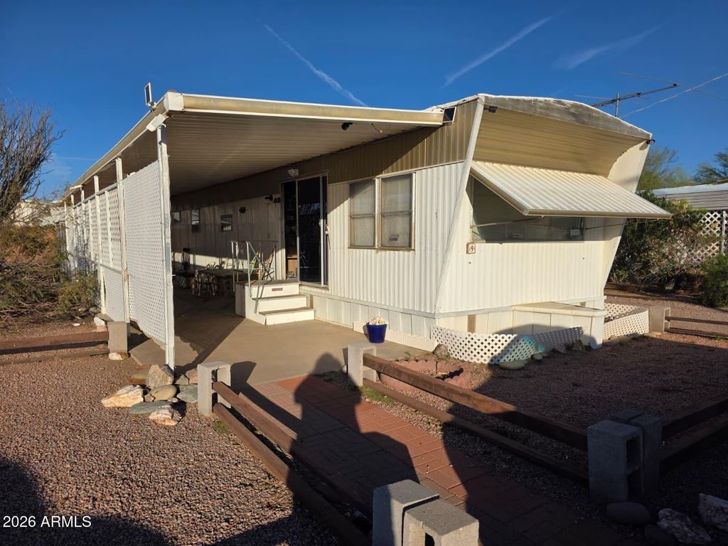Photo of 900 S Idaho Road #9, Apache Junction, AZ 85119 (MLS # 6986992)