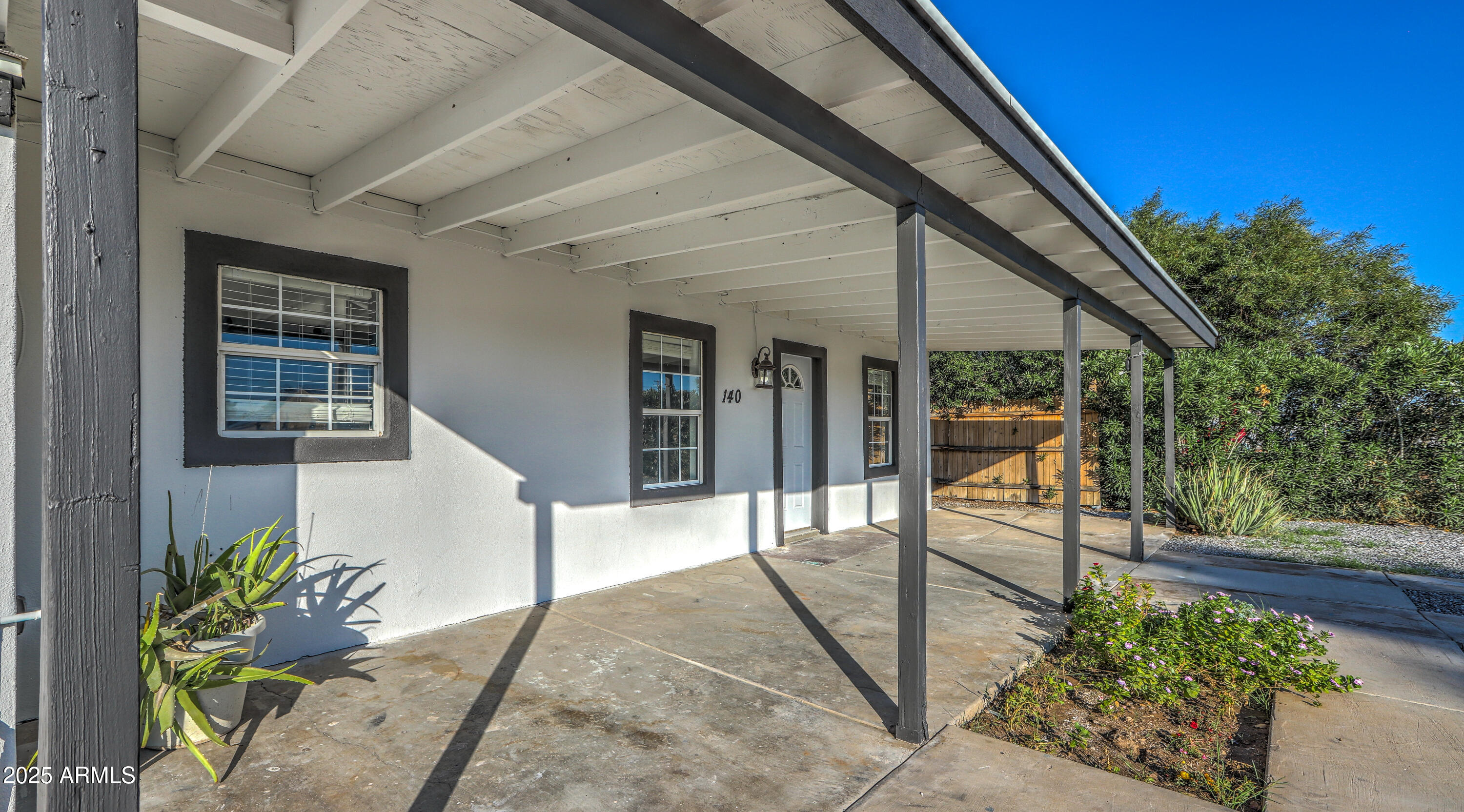 140 E BUENA VISTA Avenue