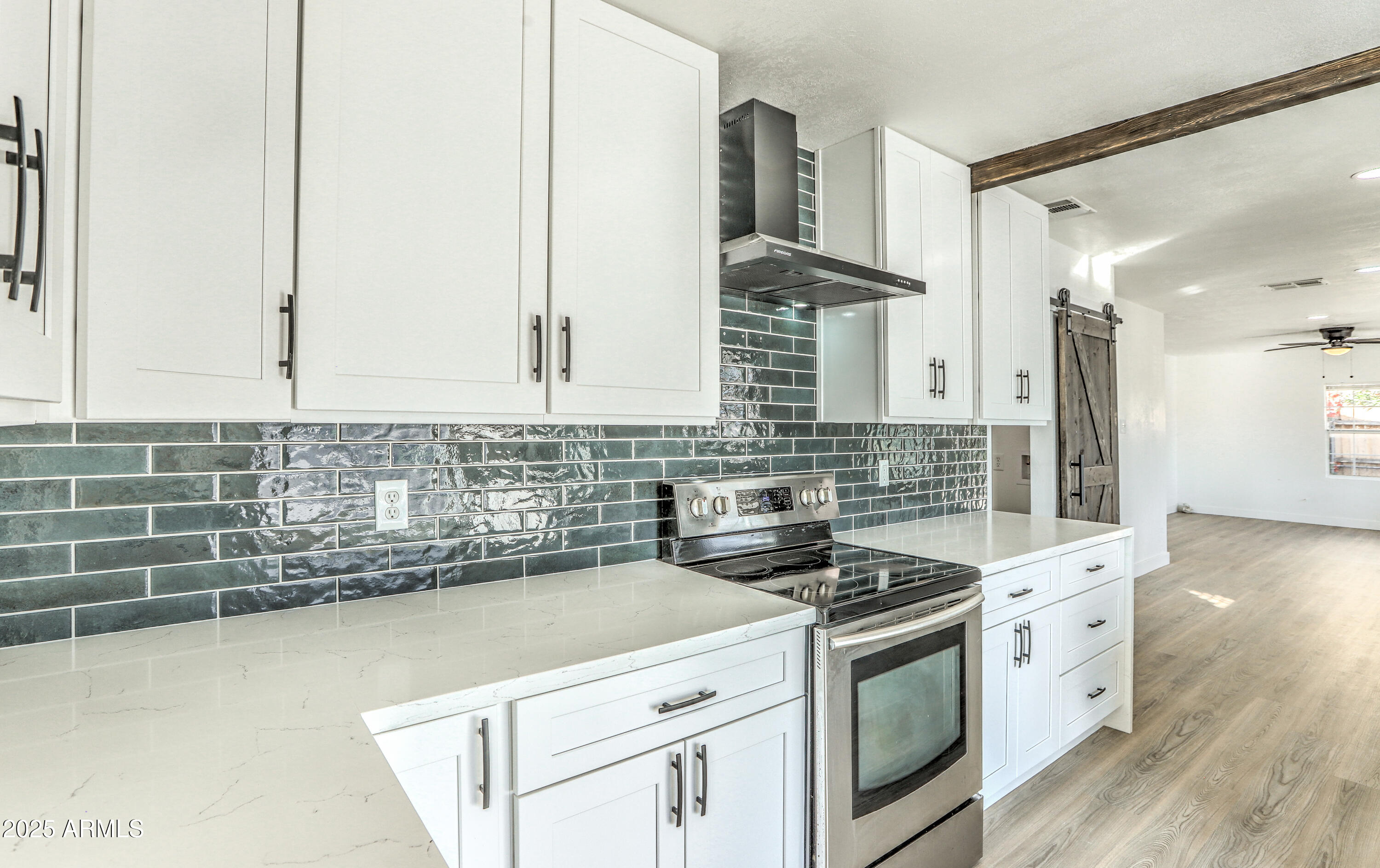 140 E BUENA VISTA Avenue