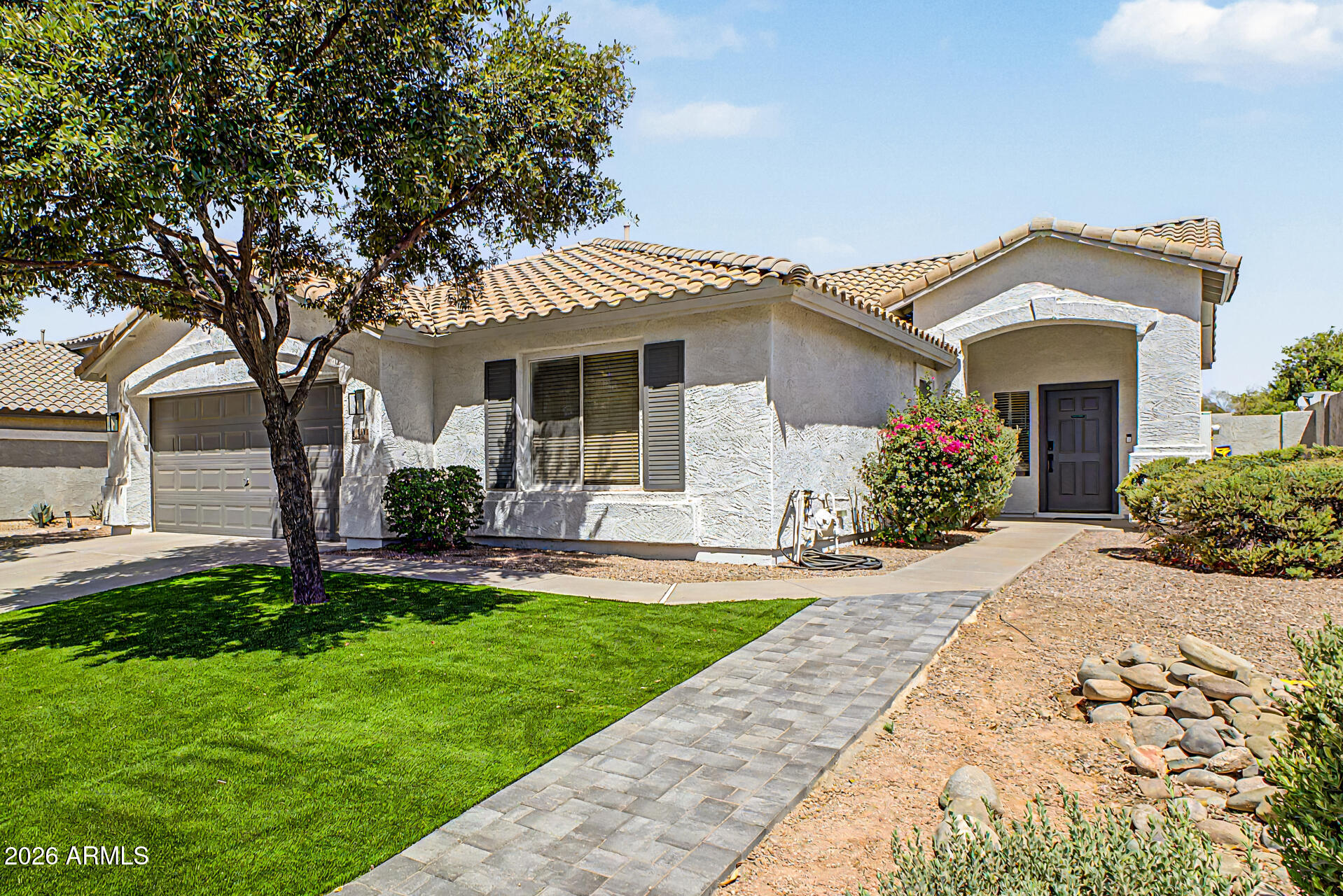 10202 E JUANITA Avenue