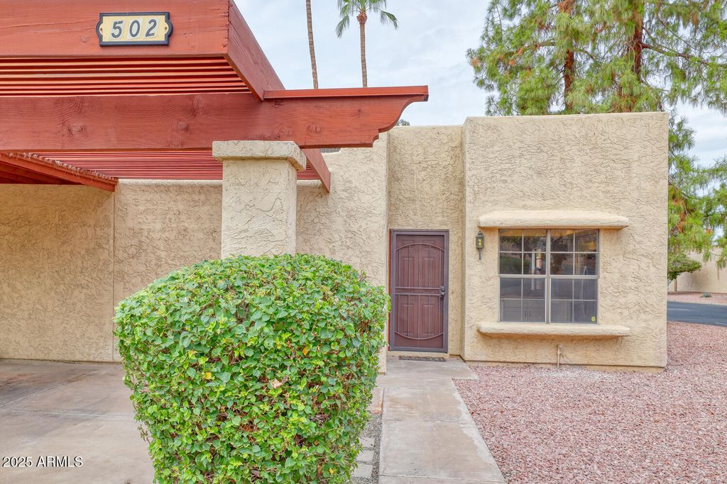 Photo of 502 S Saguaro Way, Mesa, AZ 85208 (MLS # 6926097)