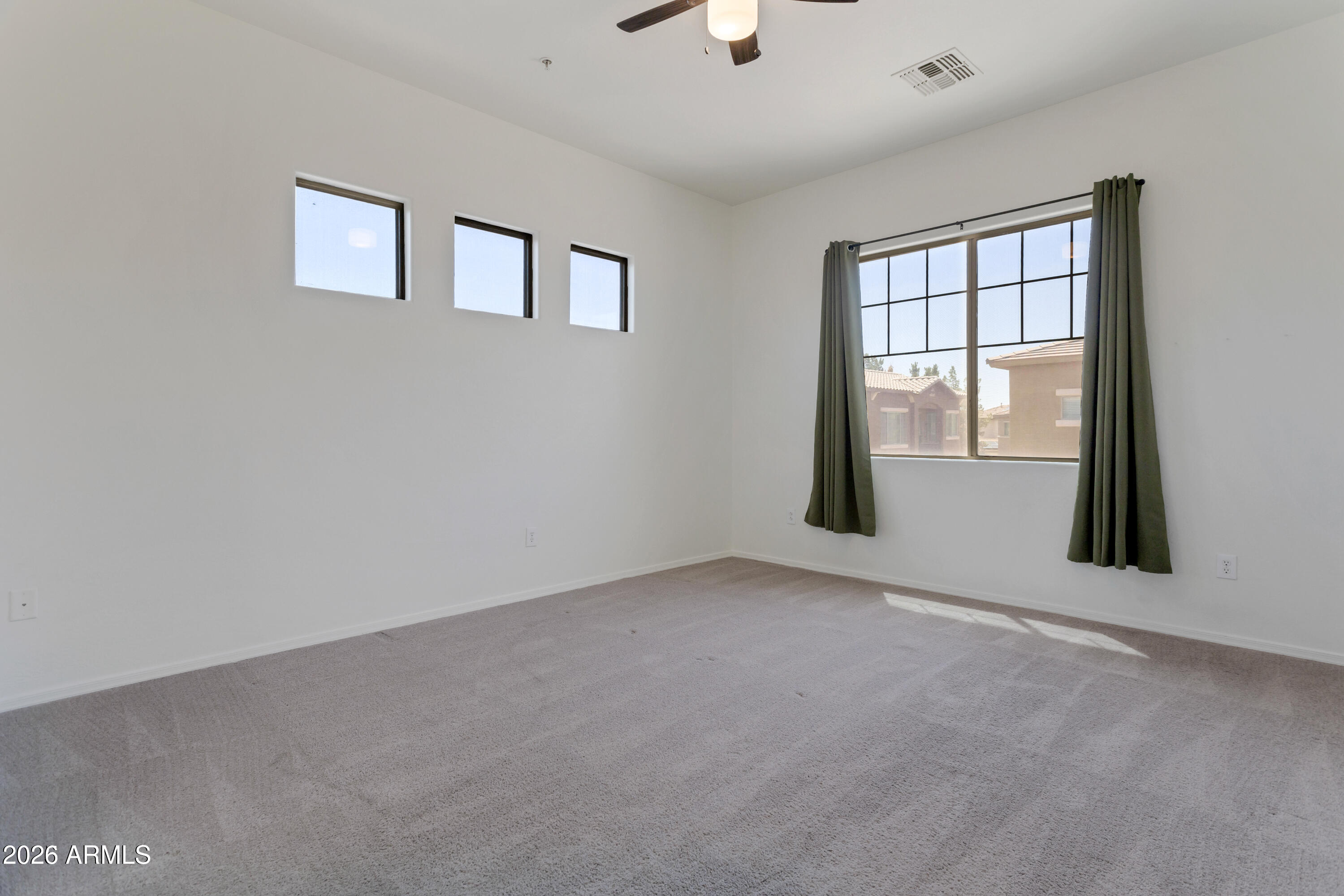 TOWNSQUARE AT SIERRA VERDE CONDOMINIUM - Residential