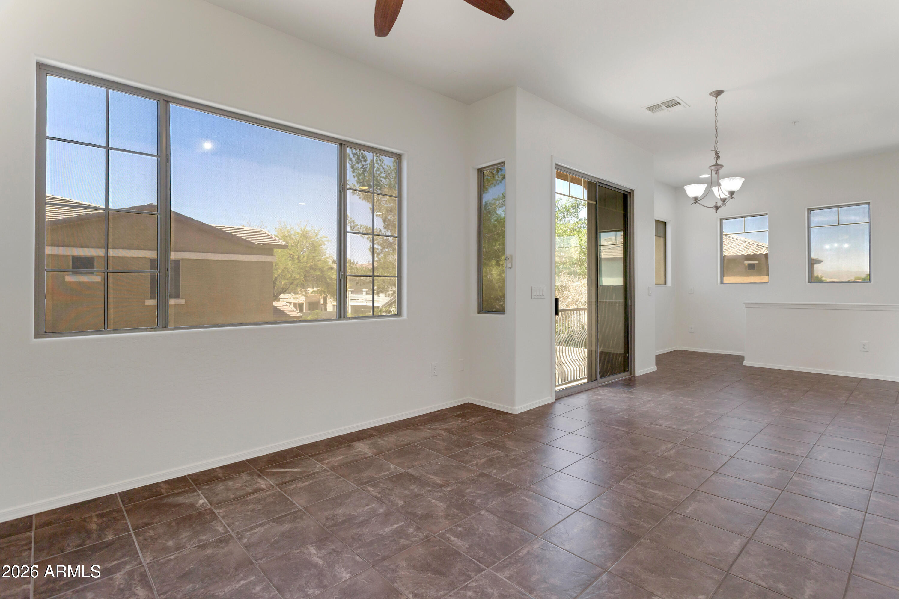 TOWNSQUARE AT SIERRA VERDE CONDOMINIUM - Residential