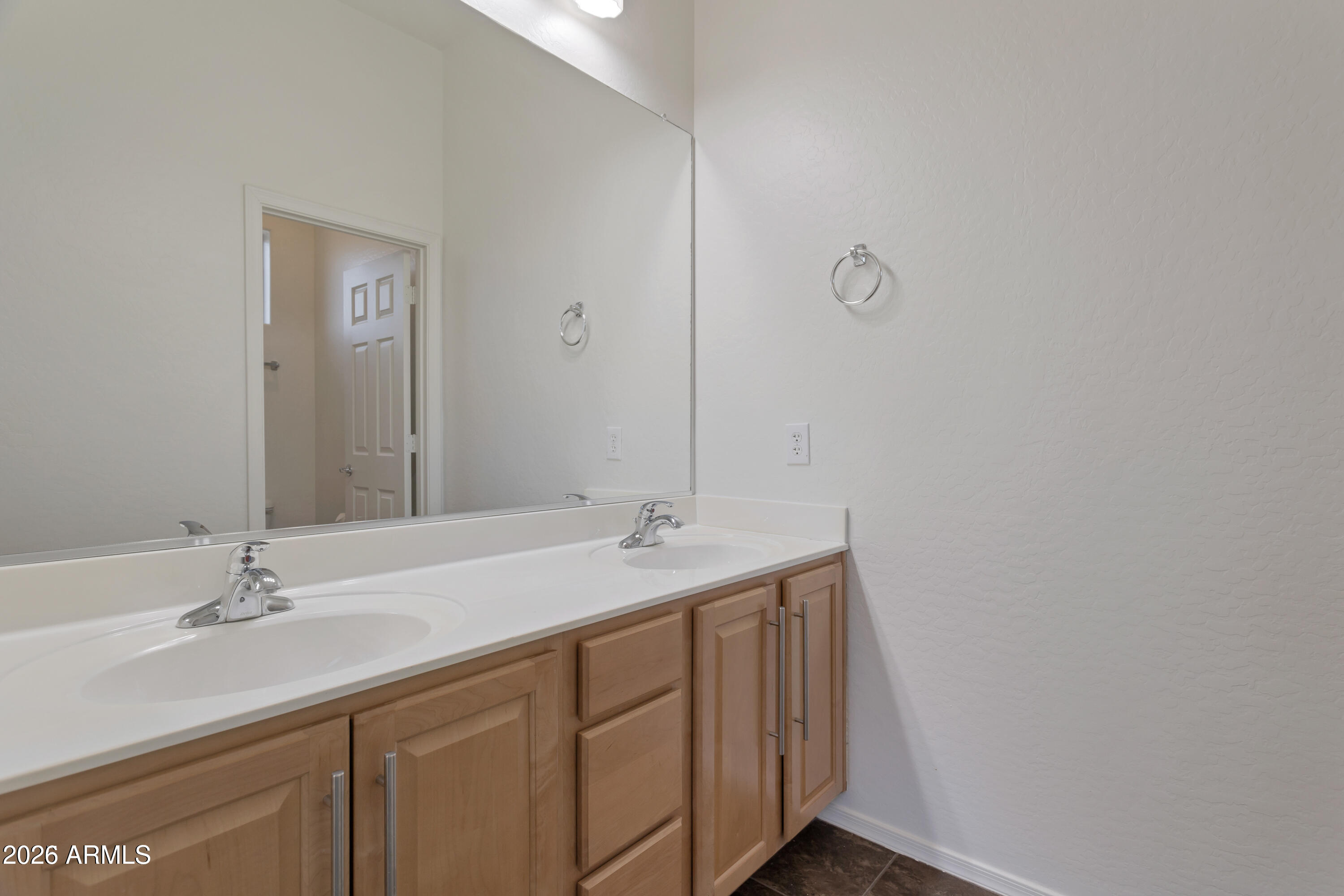 TOWNSQUARE AT SIERRA VERDE CONDOMINIUM - Residential