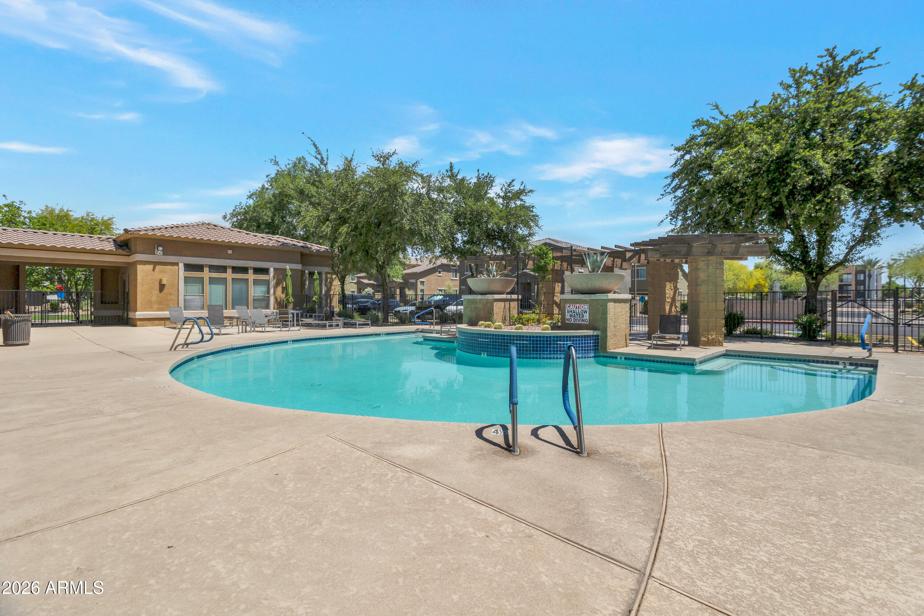 TOWNSQUARE AT SIERRA VERDE CONDOMINIUM - Residential
