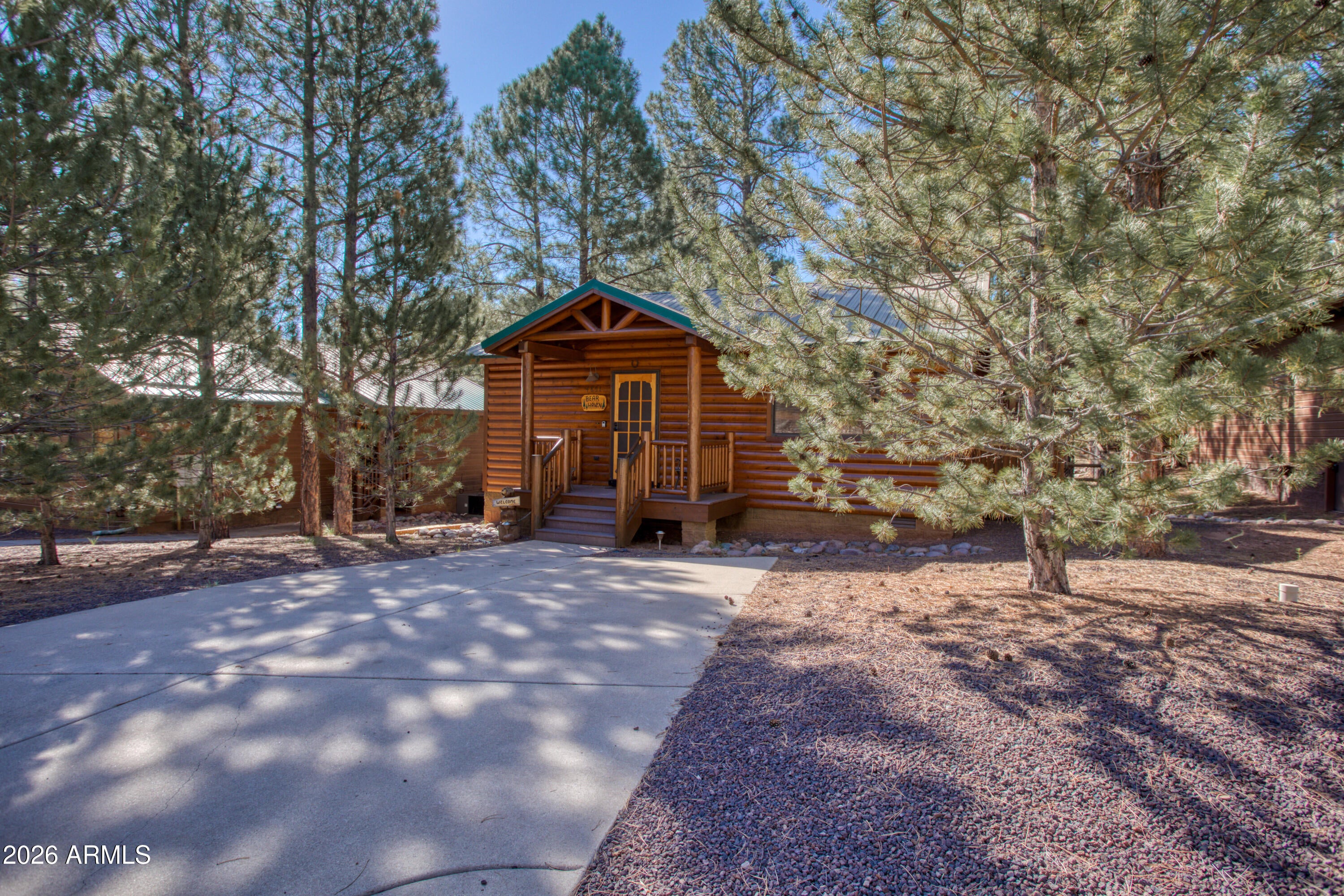 4851 W COTTAGE Loop