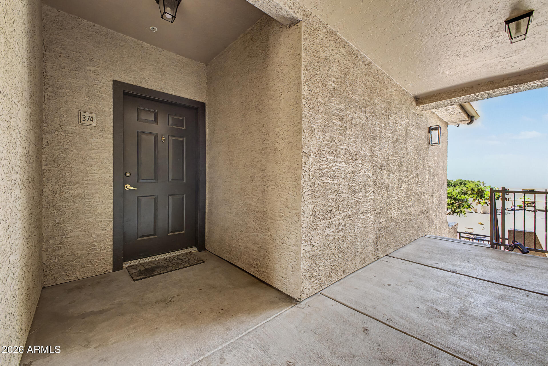 5345 E VAN BUREN Street 374