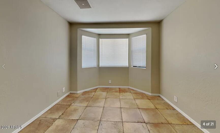 1215 E WINTER Drive