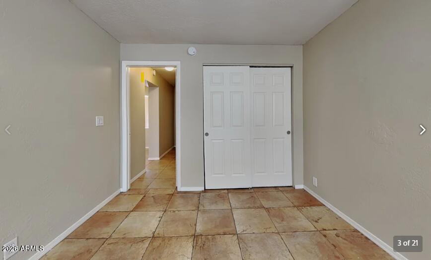 1215 E WINTER Drive