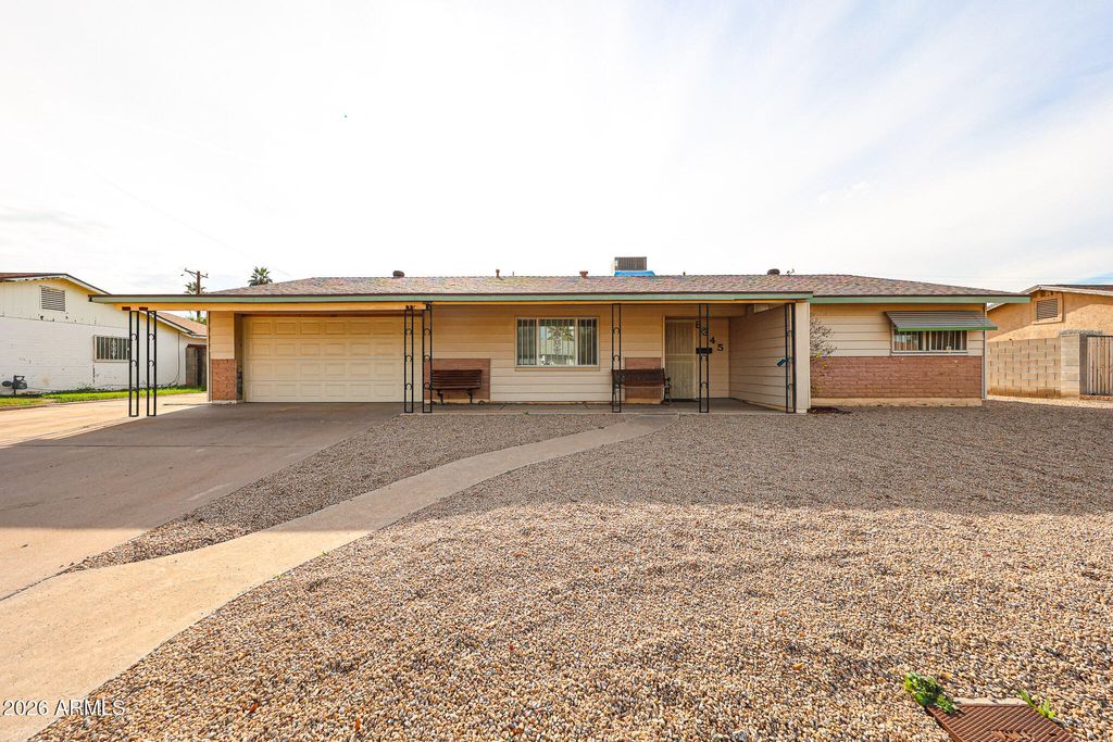 Photo of 6345 W Oregon Avenue, Glendale, AZ 85301 (MLS # 6961540)