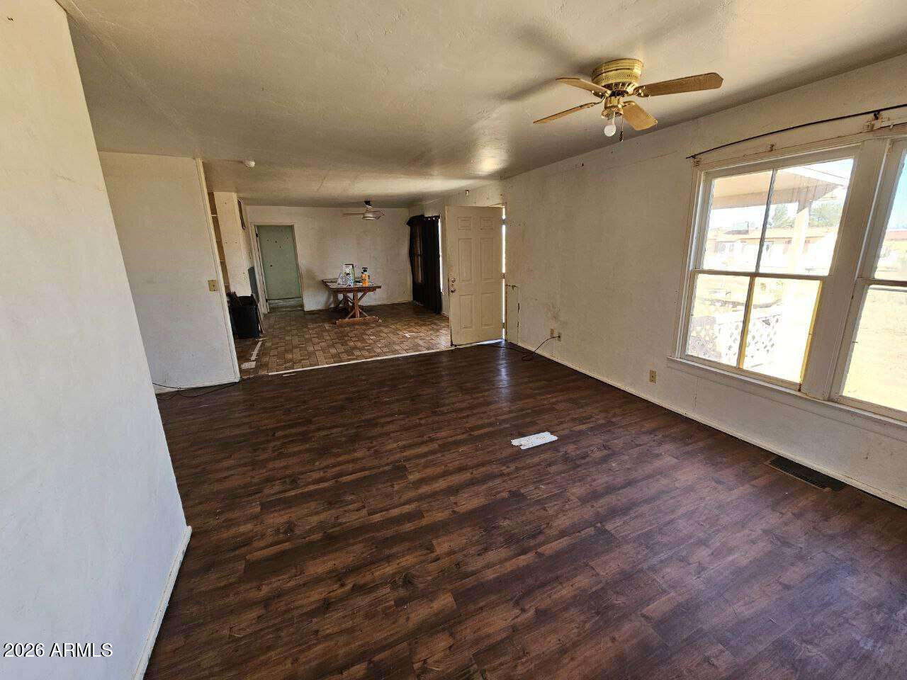 2493 N CALLE SEGUNDO --