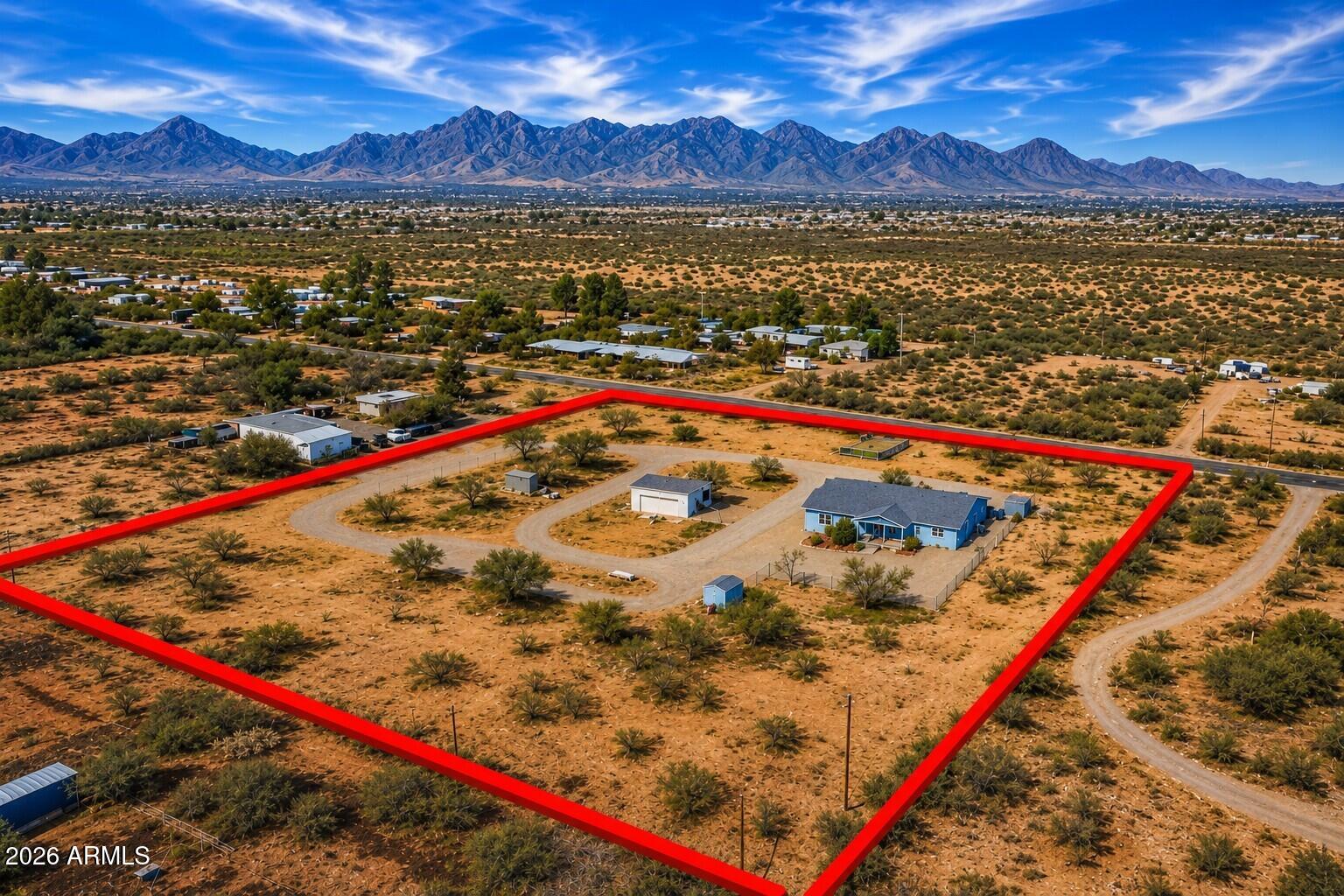 460 E HIGHWAY 82 --