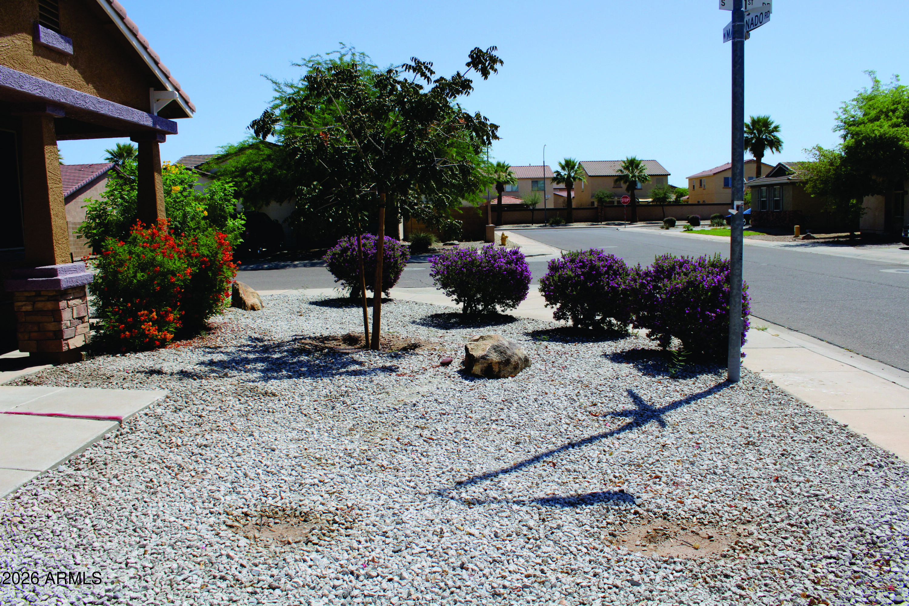 7114 W MALDONADO Road