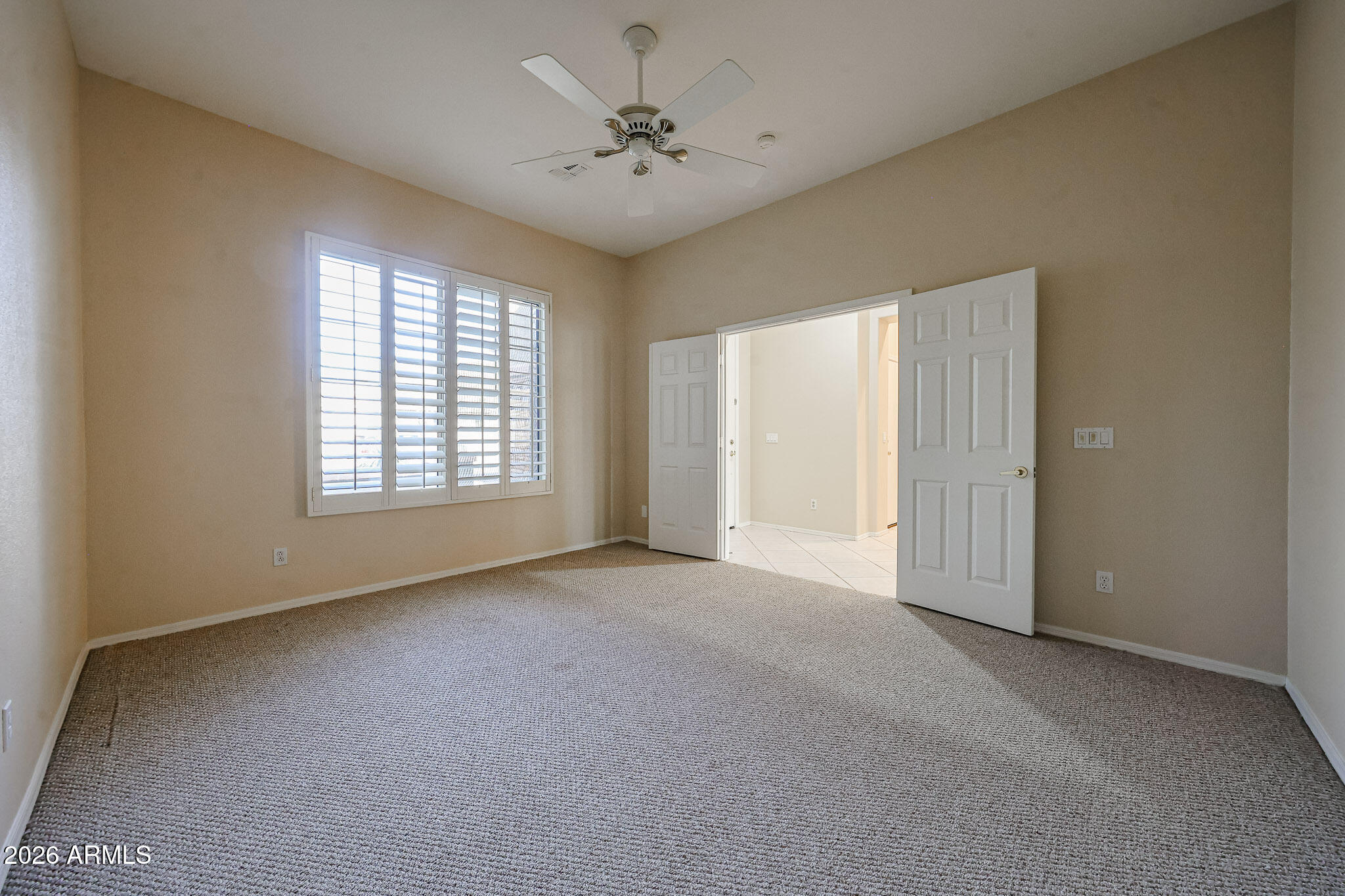 40601 N REPUBLIC Way