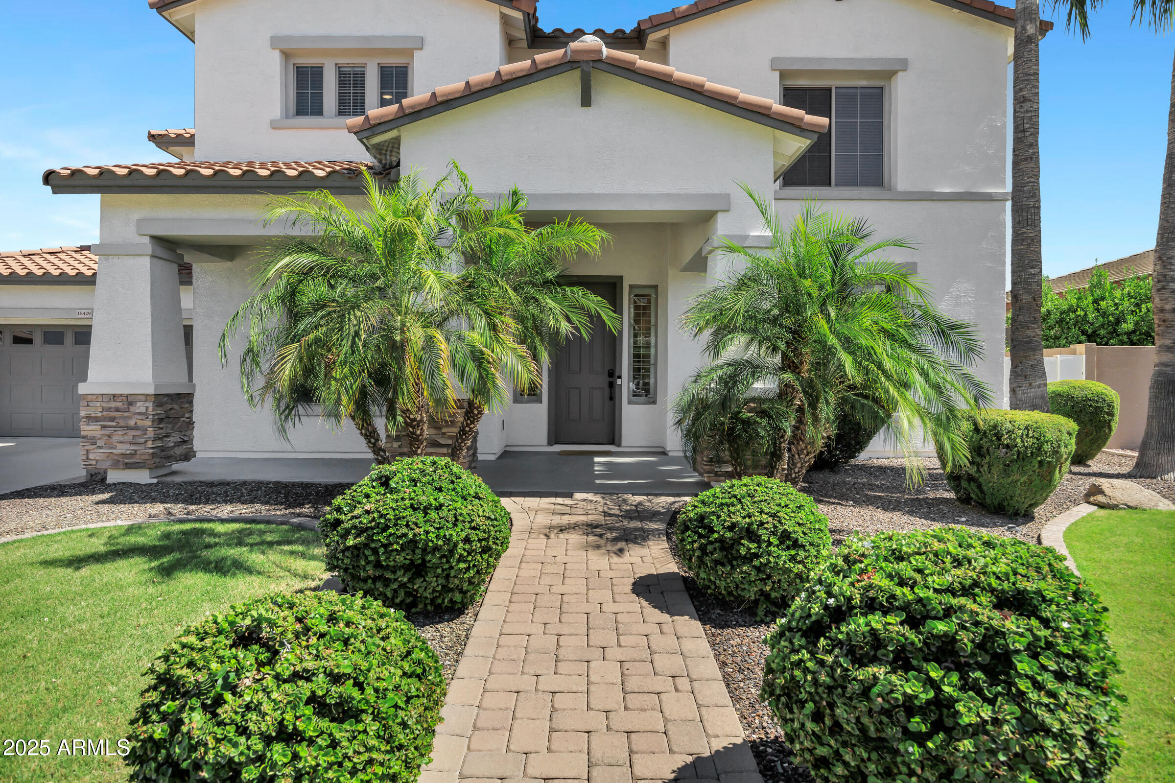 18429 W MAUNA LOA Lane