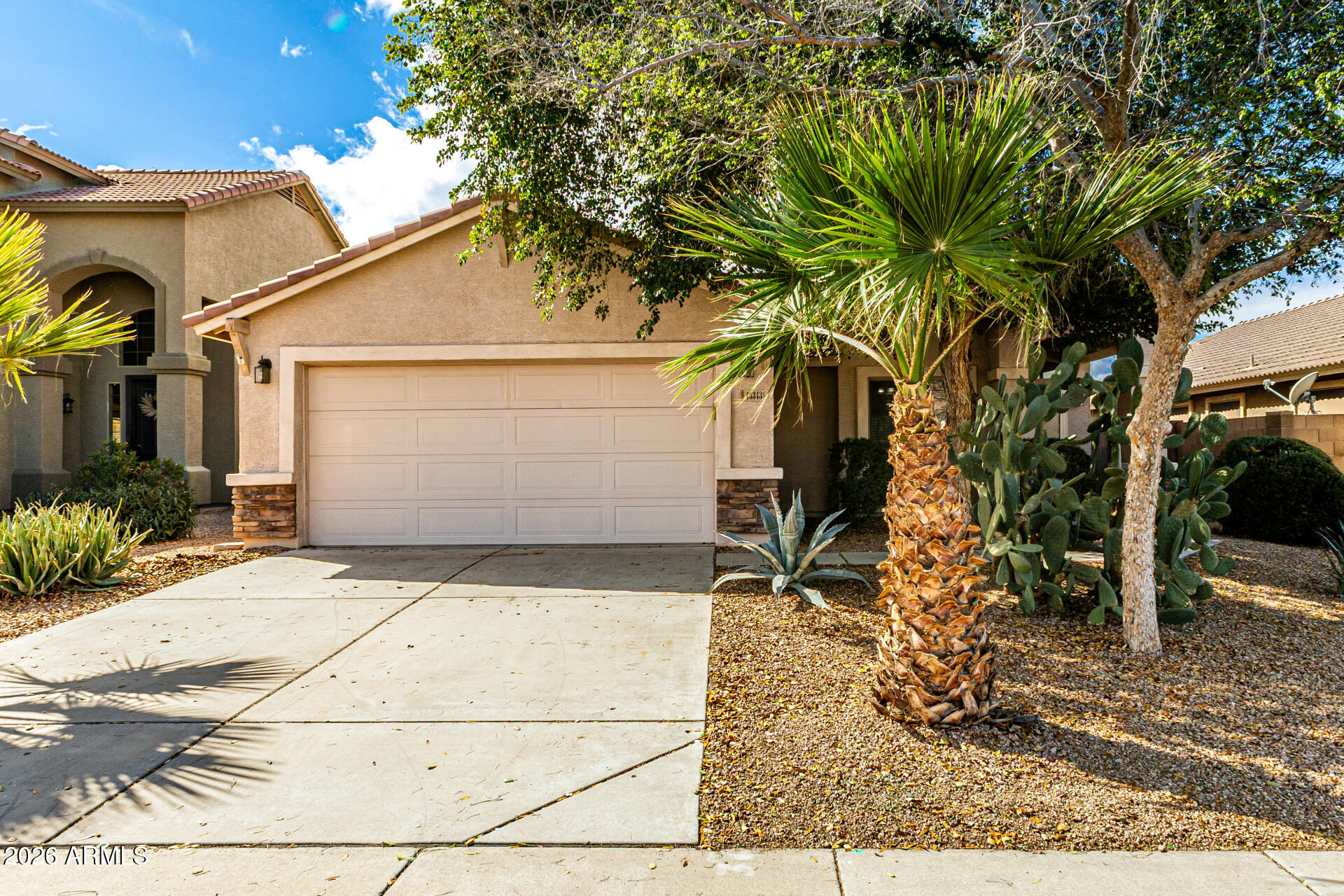 43343 W CHISHOLM Drive