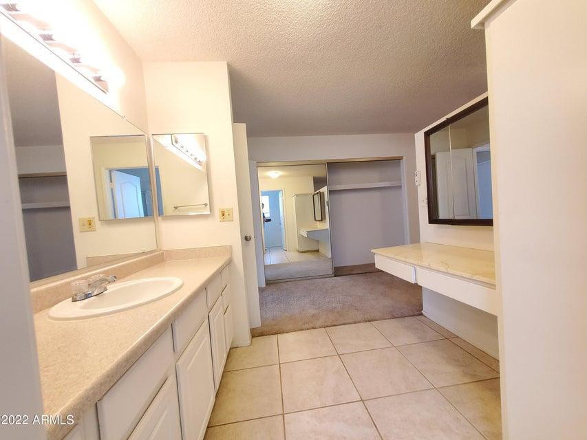 5041 E Mesquite Wood Court