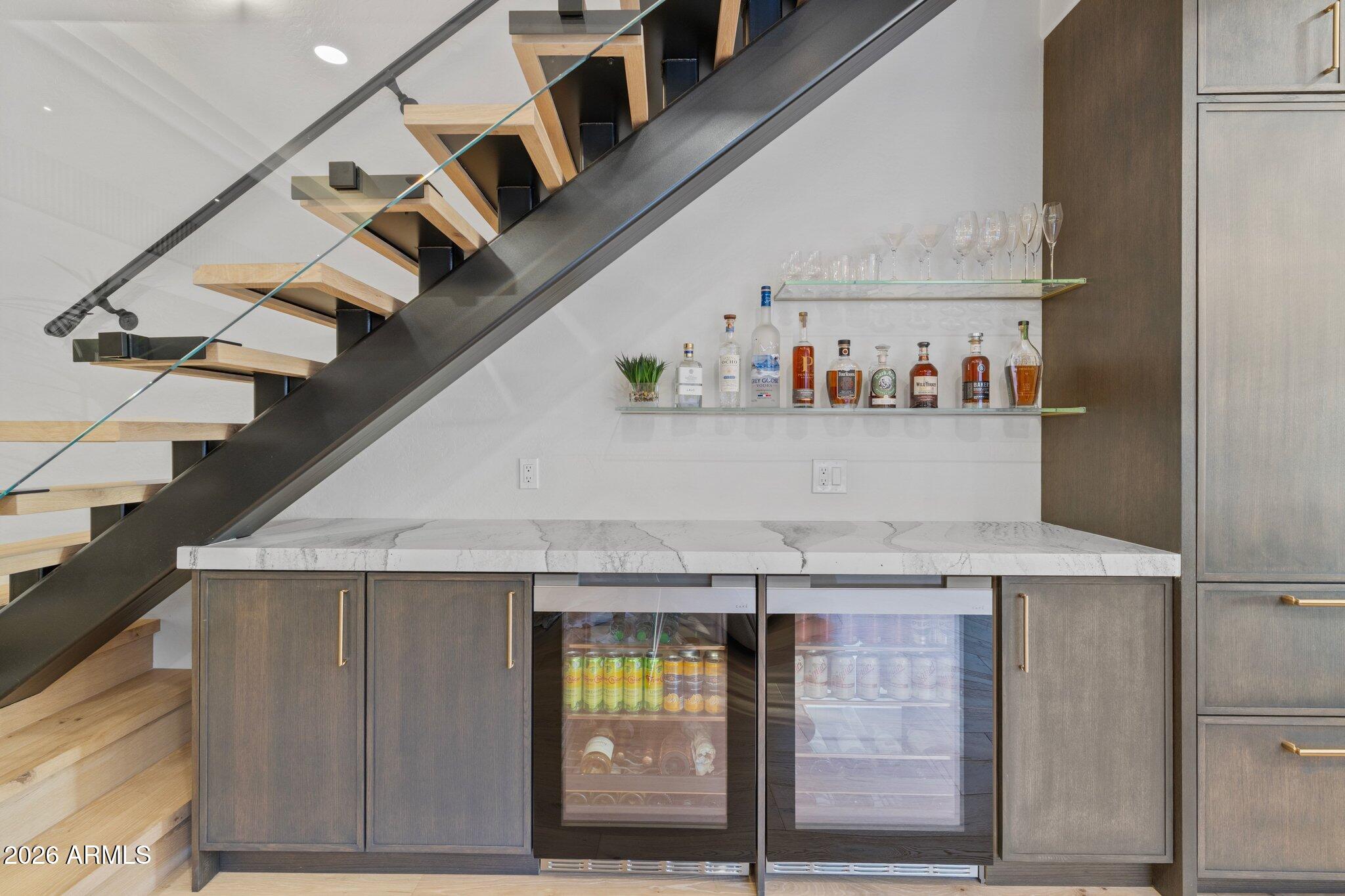 DC RANCH - Residential